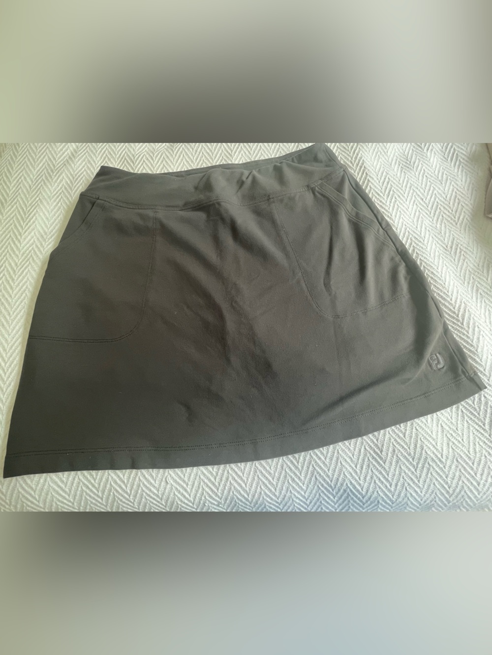 Women's FootJoy Grey  Golf/Athletic Skort with Front Pockets size Medium